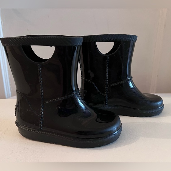 Ugg rain boots -toddler - Picture 4 of 4